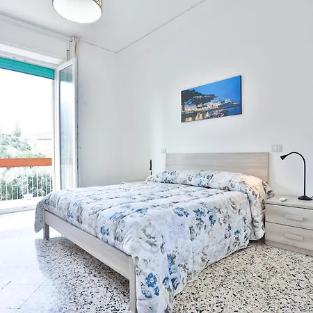 Guesthost - Mare E Citta - Bright Near The Sea Salerno
