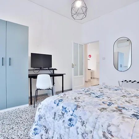 Guesthost - Mare E Citta - Bright Near The Sea Apartamento Salerno